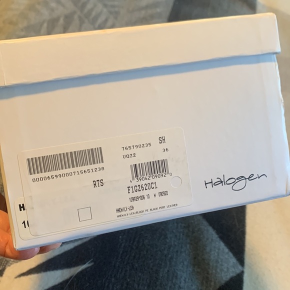 EEEUC Halogen Loafers - Picture 4 of 5